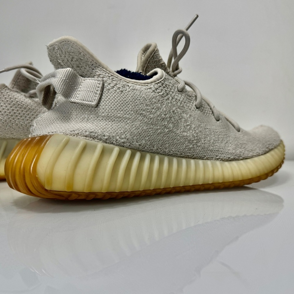Adidas Yeezy Boost 350 V2 Light Gray Sesame Lace Up Sneakers Size 13 - Picture 7 of 13